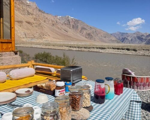 picnic at gonbo